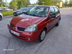 Röd Begagnad 2006 Renault Clio R.S. Authentique Halvkombi | 17 000 kr (Superpris)