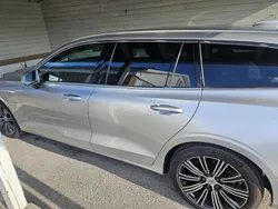 Silver Begagnad 2021 Volvo V60 Kombi | 350 000 kr (Lite dyr)