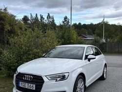 Begagnad 2017 Audi A3 Sportback Halvkombi | 155 000 kr (Marknadspris)