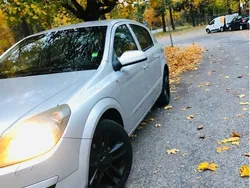 Grå Begagnad 2005 Opel Astra Halvkombi | 15 000 kr (Bra pris)