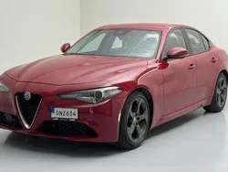 Röd Begagnad 2017 Alfa Romeo Giulia Super | 179 000 kr