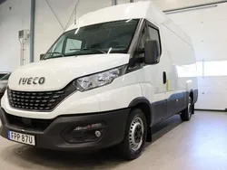 Vit Begagnad 2022 Iveco Daily Van | 337 200 kr (Bra pris)