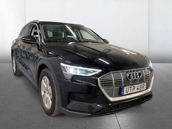 Svart Begagnad 2020 Audi e-tron SUV | 258 900 kr (Lite dyr)
