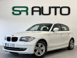 Vit Begagnad 2011 BMW 118 Halvkombi | 89 900 kr (Marknadspris)