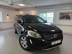 Svart Begagnad 2016 Volvo XC60 Summum SUV | 119 000 kr (Bra pris)