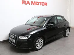 Svart Begagnad 2016 Audi A1 Sportback Sport Halvkombi | 109 800 kr (Bra pris)