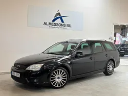 Svart Begagnad 2005 Ford Mondeo Sport Kombi | 49 900 kr