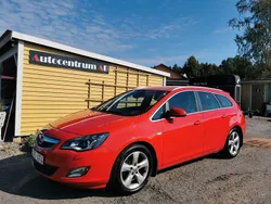 Röd Begagnad 2011 Opel Astra Kombi | 49 500 kr (Superpris)