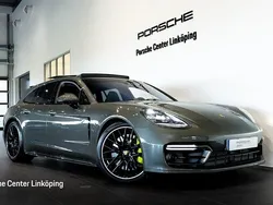 Grå (green) Begagnad 2023 Porsche Panamera 4S Sport Turismo Sedan | 1 149 000 kr
