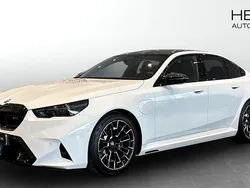 Vit (white) Begagnad 2025 BMW M5 Comfort Edition Sedan | 1 459 700 kr