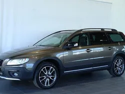 Brun Begagnad 2014 Volvo XC70 Momentum SUV | 239 900 kr (Dyr)