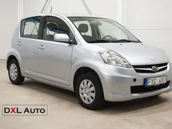 Ljusgrå (grå) Begagnad 2007 Subaru Justy Halvkombi | 19 900 kr