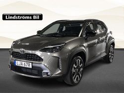 Grön Begagnad 2024 Toyota Yaris Cross Edition SUV | 389 000 kr (Dyr)