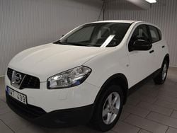 Vit Begagnad 2013 Nissan Qashqai SUV | 84 000 kr (Marknadspris)