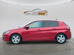 Mörkröd (röd) Begagnad 2014 Peugeot 308 Active Halvkombi | 89 900 kr (Marknadspris)