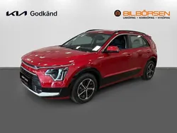 Röd Begagnad 2022 Kia Niro SUV | 329 900 kr (Bra pris)