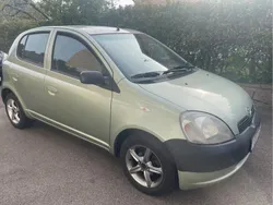 Grön Begagnad 2002 Toyota Yaris Halvkombi | 16 500 kr (Bra pris)
