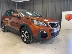 Mörkbrun Begagnad 2017 Peugeot 3008 Active SUV | 174 900 kr (Marknadspris)