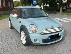 Blå Begagnad 2013 Mini ONE Halvkombi | 62 000 kr (Marknadspris)