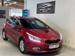 Röd Begagnad 2014 Kia Ceed Kombi | 114 900 kr (Marknadspris)