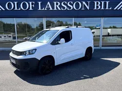 Vit Begagnad 2021 Peugeot Partner Minibuss | 169 500 kr (Bra pris)