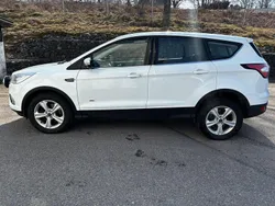 Vit Begagnad 2018 Ford Kuga Titanium SUV | 88 200 kr (Bra pris)
