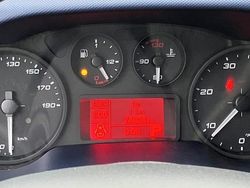 Vit Begagnad 2017 Iveco Daily Van | 199 900 kr (Marknadspris)