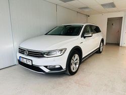 Vit Begagnad 2018 VW Passat Alltrack Executive Kombi | 189 900 kr (Marknadspris)