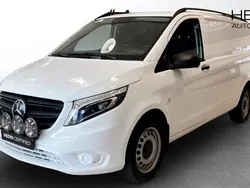 Vit (white) Begagnad 2021 Mercedes Vito Minibuss | 374 875 kr (Marknadspris)