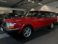 Röd Begagnad 1989 Volvo 240 Kombi | 59 800 kr