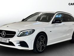Vit Begagnad 2021 Mercedes C300 AMG Kombi | 269 900 kr (Marknadspris)