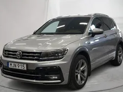 Grå Begagnad 2019 VW Tiguan Executive SUV | 289 000 kr (Marknadspris)