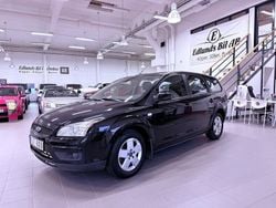 Svart Begagnad 2007 Ford Focus Trend Kombi | 29 800 kr (Marknadspris)