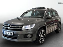 Grå Begagnad 2016 VW Tiguan R-line SUV | 159 900 kr (Superpris)