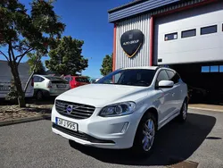 Vit Begagnad 2016 Volvo XC60 Momentum SUV | 179 900 kr (Dyr)