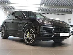 Svart Begagnad 2019 Porsche Cayenne SUV | 625 000 kr (Marknadspris)