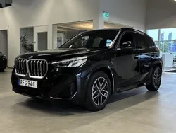Svart Ny 2024 BMW X1 M Sport SUV | 611 500 kr (Lite dyr)