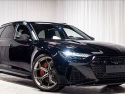 Svart Begagnad 2023 Audi RS6 Performance Kombi | 1 699 000 kr