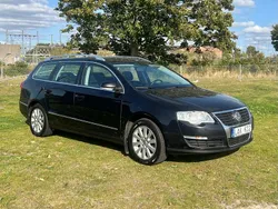Svart Begagnad 2010 VW Passat Sportline Kombi | 19 800 kr