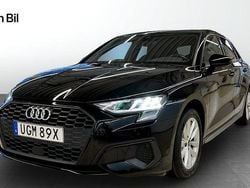 Brilliantsvart Begagnad 2023 Audi A3 Proline Sedan | 259 000 kr (Bra pris)