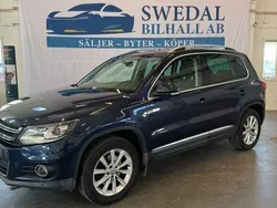 Mörkblå (blå) Begagnad 2013 VW Tiguan Sportline SUV | 144 900 kr (Marknadspris)