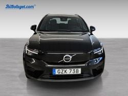Svart Begagnad 2023 Volvo XC40 Core SUV | 354 500 kr