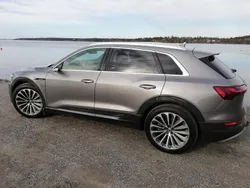 Grå Begagnad 2019 Audi e-tron SUV | 339 000 kr (Marknadspris)