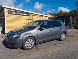 Grå Begagnad 2010 VW Golf VI Halvkombi | 39 498 kr (Marknadspris)