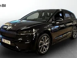 Svart Begagnad 2022 Skoda Enyaq iV SportLine SUV | 424 900 kr (Marknadspris)