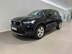 Svart Begagnad 2021 Volvo XC40 Momentum SUV | 269 500 kr (Lite dyr)
