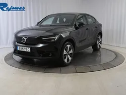 Svart Begagnad 2022 Volvo EC40 Core SUV | 329 900 kr (Marknadspris)