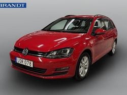 Röd Begagnad 2015 VW Golf VII Kombi | 74 900 kr (Marknadspris)