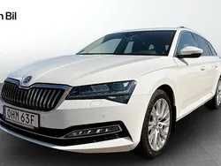 Vit Begagnad 2019 Skoda Superb Style Kombi | 299 900 kr