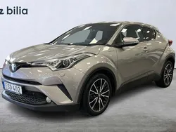 Mörkgrå Begagnad 2017 Toyota C-HR Executive SUV | 224 900 kr (Dyr)